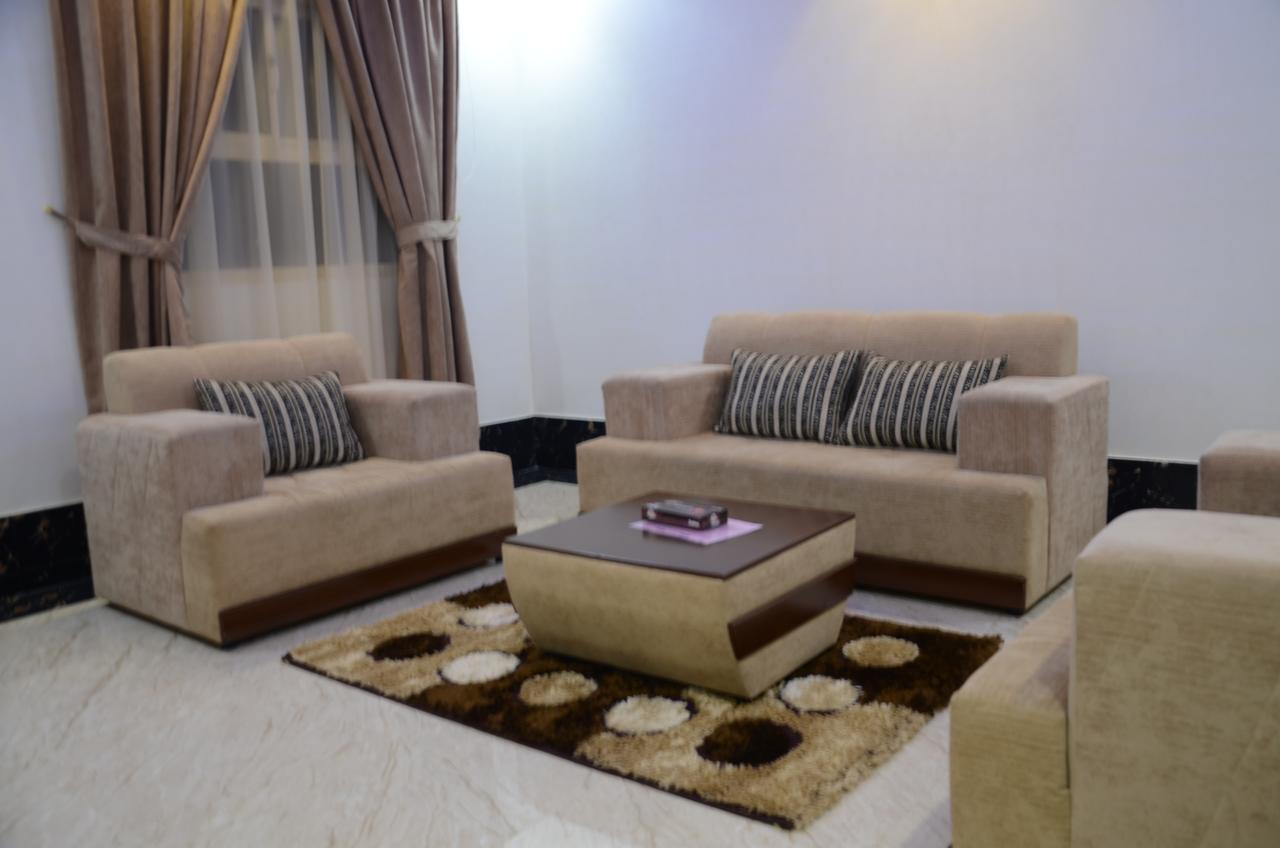 Noor Amal Apartments Serviced ริยาดห์ ภายนอก รูปภาพ