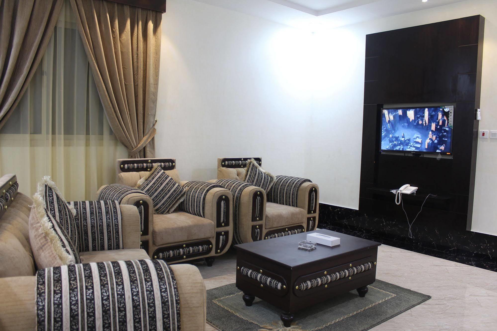 Noor Amal Apartments Serviced ริยาดห์ ภายนอก รูปภาพ
